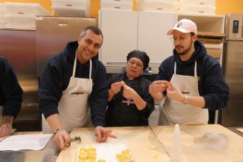gallery/corsi_personalizzati/corsi_aziendali/2025-02-19/Otto_in_cucina_-_Corso_aziendale_-_2025-02-19-001.JPG