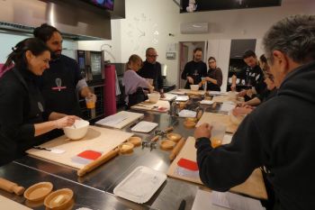 gallery/corso_per_coppie/2023-02-14/otto_in_cucina_-_corso_di_coppia_-_2023-02-14_026.JPG