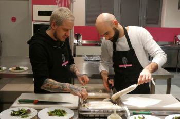gallery/corso_per_coppie/2025-02-14/otto_in_cucina_-_corso_di_coppia_-_2025-02-14_003.JPG
