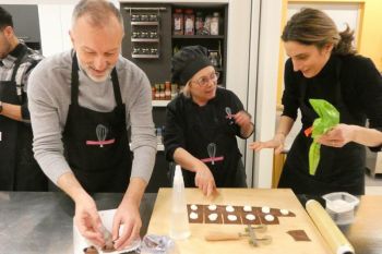 gallery/corso_per_coppie/2025-02-14/otto_in_cucina_-_corso_di_coppia_-_2025-02-14_012.JPG