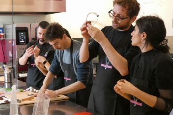 gallery/corso_per_coppie/2025-03-15/otto_in_cucina_-_corso_di_coppia_-_2025-03-15_009.JPG