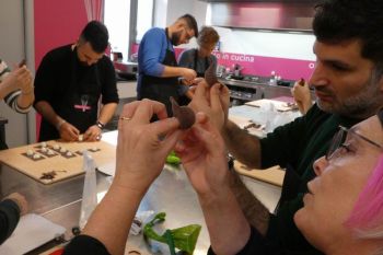 gallery/corso_per_coppie/2025-03-15/otto_in_cucina_-_corso_di_coppia_-_2025-03-15_010.JPG
