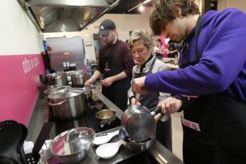 gallery/cucina_etnica/cucina_giapponese/2025-03-08/Otto_in_cucina_-_Cucina_Giapponese_-_2025-03-08-016.JPG