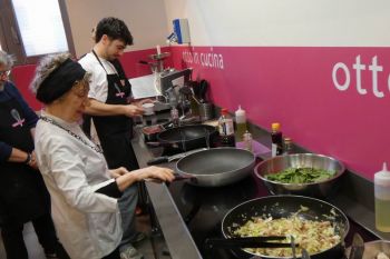 gallery/cucina_etnica/cucina_giapponese/2025-10-04/Otto_in_cucina_-_Cucina_Giapponese_-_2025-10-04-017.JPG