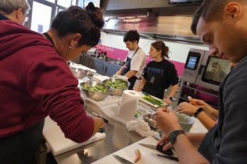 gallery/cucina_etnica/cucina_giapponese/2025-10-04/Otto_in_cucina_-_Cucina_Giapponese_-_2025-10-04-035.JPG