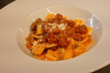 gallery/cucina_menu/cucina_regionale/Emilia_Romagna/2025-03-22/Otto_in_cucina_-_Cucina_Bolognese_-_2025-03-22-001.JPG