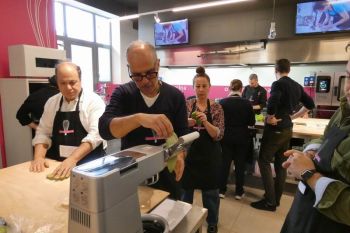 gallery/cucina_menu/cucina_regionale/Emilia_Romagna/2025-03-22/Otto_in_cucina_-_Cucina_Bolognese_-_2025-03-22-029.JPG