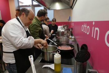 gallery/cucina_menu/cucina_regionale/Emilia_Romagna/2025-03-22/Otto_in_cucina_-_Cucina_Bolognese_-_2025-03-22-035.JPG