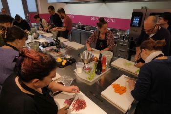 gallery/cucina_menu/cucina_regionale/Emilia_Romagna/2025-03-22/Otto_in_cucina_-_Cucina_Bolognese_-_2025-03-22-036.JPG