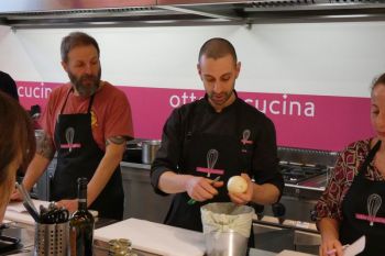 gallery/cucina_menu/cucina_regionale/Emilia_Romagna/2025-03-22/Otto_in_cucina_-_Cucina_Bolognese_-_2025-03-22-039.JPG