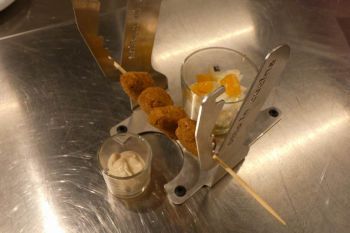 gallery/cucina_vegana/2025-03-06/Otto_in_cucina_-_Cucina_Vegana_-_2025-03-06-004.JPG