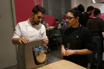 gallery/cucina_vegana/2025-03-06/Otto_in_cucina_-_Cucina_Vegana_-_2025-03-06-017.JPG