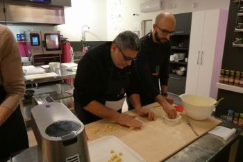 gallery/lezione_4_riso_brodo_creme_vellutate/2025-02-26/Otto_in_cucina_-_Cucina_Base_-_Riso_Brodo_Creme_Vellutate_-_2025-02-26-011.JPG