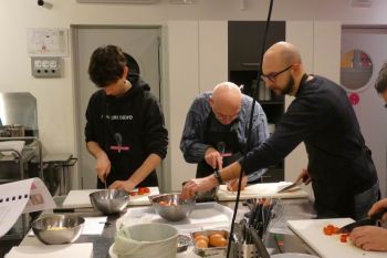gallery/lezione_4_riso_brodo_creme_vellutate/2025-02-26/Otto_in_cucina_-_Cucina_Base_-_Riso_Brodo_Creme_Vellutate_-_2025-02-26-018.JPG