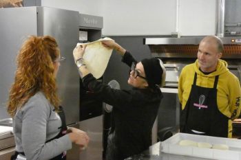 gallery/lievitati/pizza_al_piatto/2023-01-18/Otto_in_cucina_-_Pizza_al_Piatto_-_2023-01-18-007.JPG