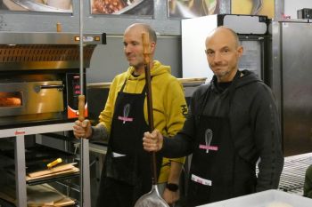 gallery/lievitati/pizza_al_piatto/2023-01-18/Otto_in_cucina_-_Pizza_al_Piatto_-_2023-01-18-022.JPG