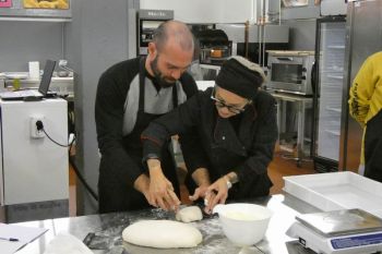 gallery/lievitati/pizza_al_piatto/2023-01-18/Otto_in_cucina_-_Pizza_al_Piatto_-_2023-01-18-031.JPG