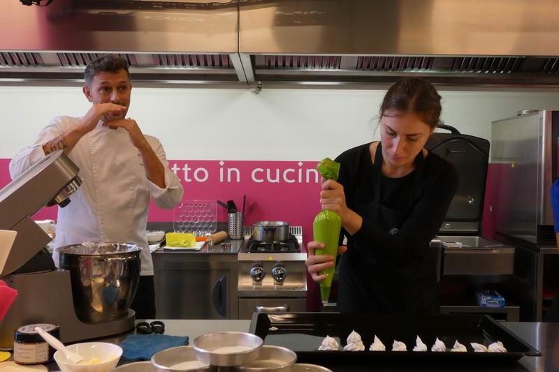 Otto_in_cucina_-_Pasticceria_Base_-_Lezione_1_-_2023-10-07-025.jpg