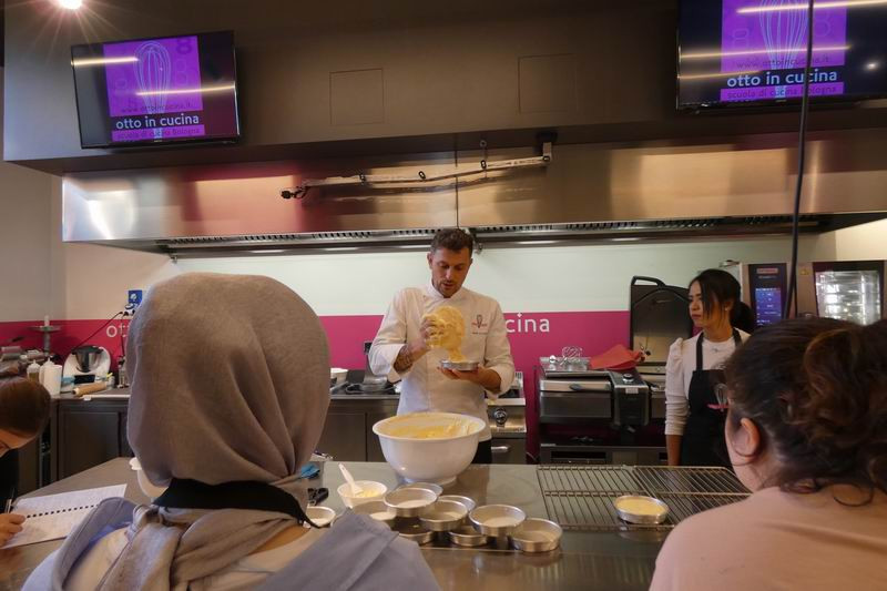 Otto_in_cucina_-_Pasticceria_Base_-_Lezione_1_-_2023-10-07-011.jpg