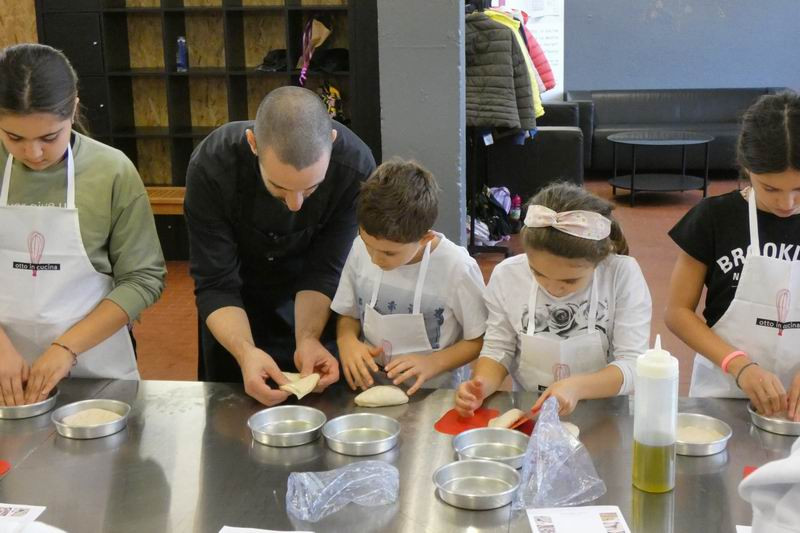 Otto_in_cucina_-_Pane_e_Pizza_bambini_-_2023-11-04-032.jpg