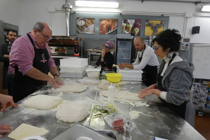 Otto_in_cucina_-_Corso_professionale_pizza_-_2023-02-27-002.jpg