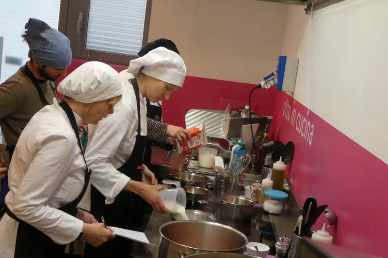 Otto_in_cucina_-_Corso_sfoglia_professionale_-_2024-01-22-015.jpg
