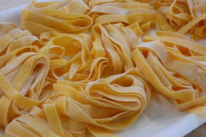 Otto_in_cucina_-_Sfoglia_e_tortellino_in_un_giorno_-_2024-02-03-003.jpg