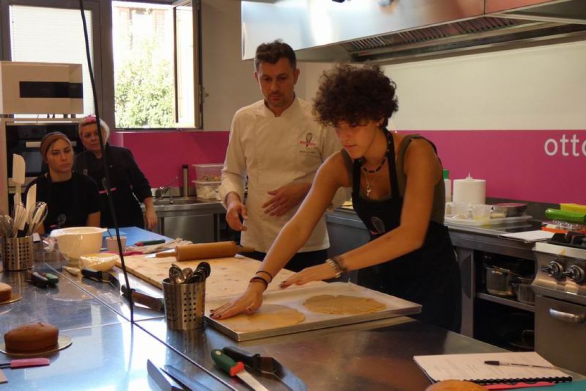 Otto_in_cucina_-_Pasticceria_Base_-_Lezione_1_-_2023-10-14-026.jpg