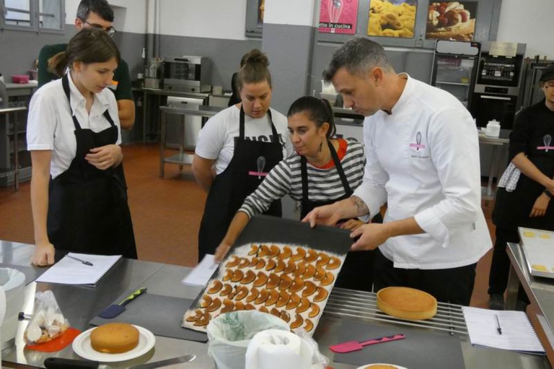 Otto_in_cucina_-_Pasticceria_Base_-_Lezione_1_-_2024-10-05-021.jpg