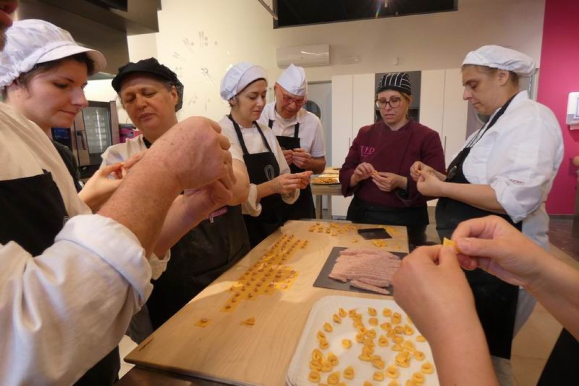 Otto_in_cucina_-_Corso_sfoglia_professionale_-_2023-03-06-005.jpg