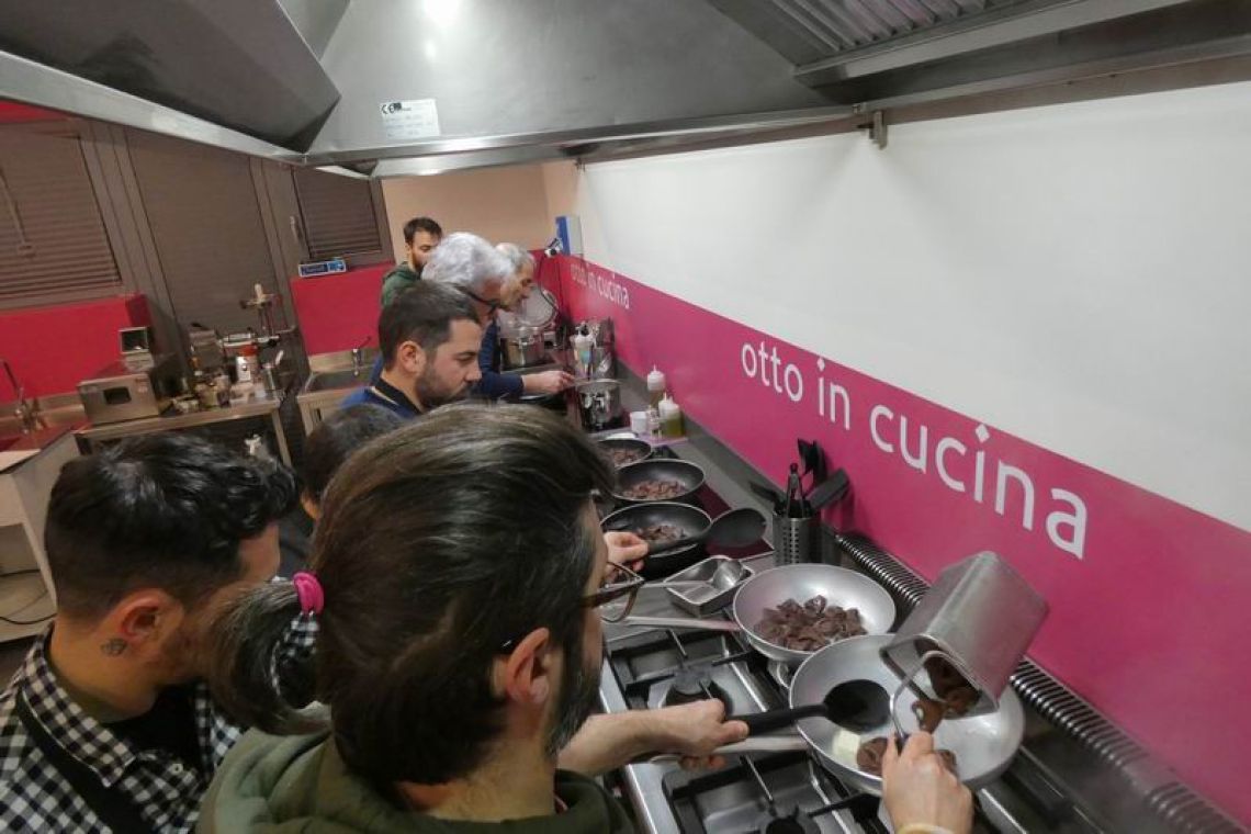 otto_in_cucina_-_corso_di_coppia_-_2025-03-14_005.jpeg