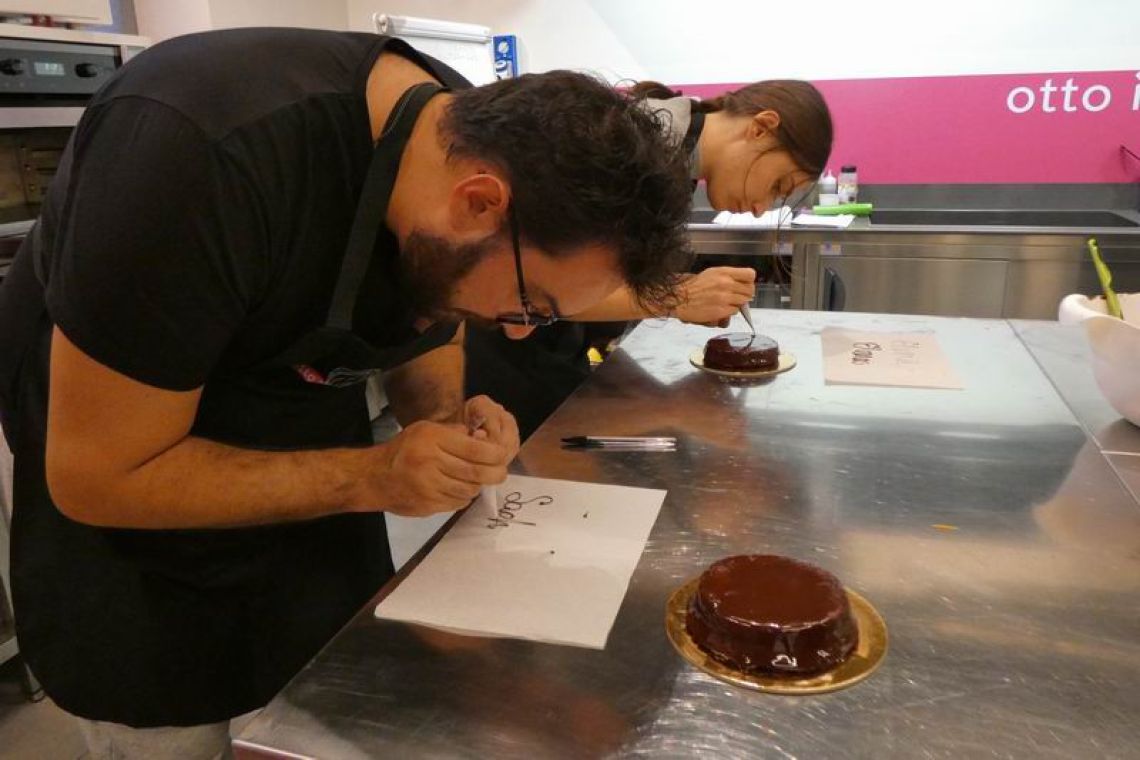 Otto_in_cucina_-_Pasticceria_Base_-_Lezione_1_-_2023-10-21-005.jpg