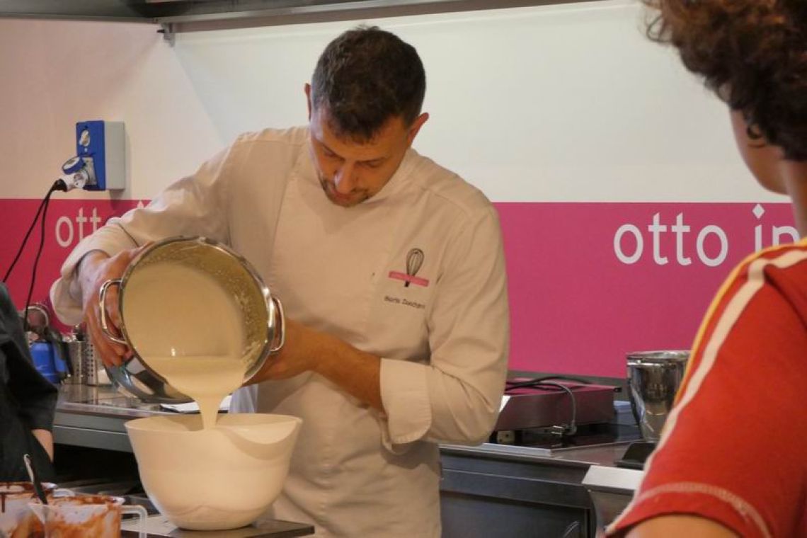 Otto_in_cucina_-_Pasticceria_Base_-_Lezione_1_-_2023-10-28-022.jpg