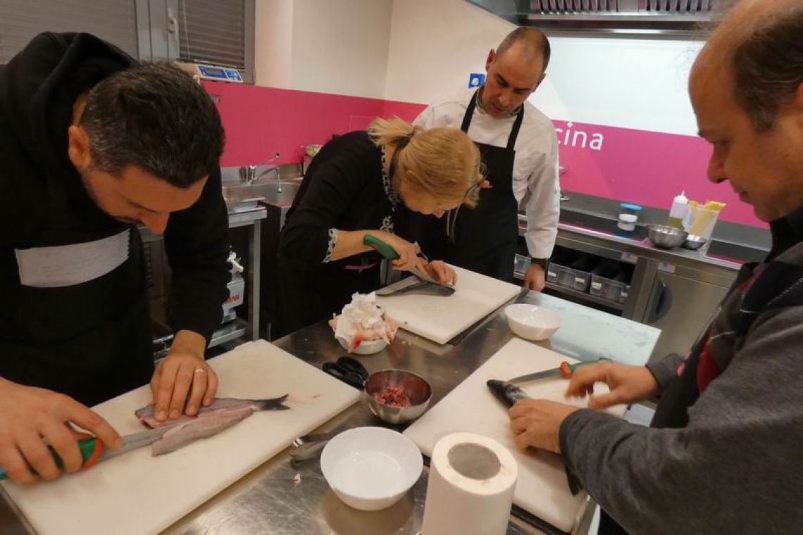 Otto_in_cucina_-_Pesce_in_3_lezioni_-_2025-03-18-011.jpg