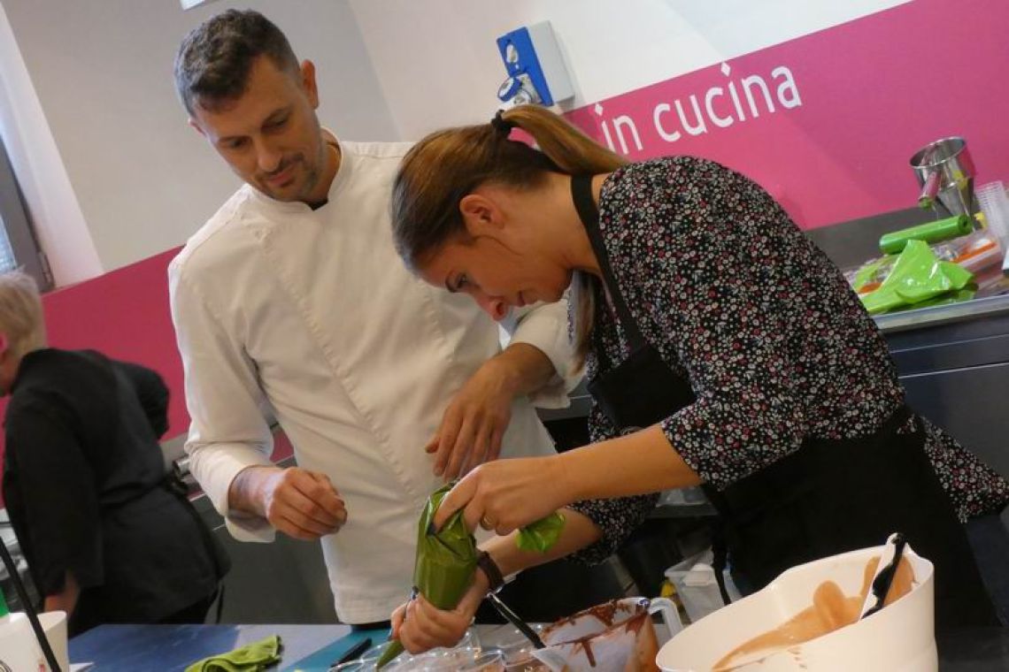 Otto_in_cucina_-_Pasticceria_Base_-_Lezione_1_-_2023-10-28-018.jpg