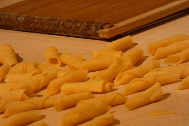 Otto_in_cucina_-_Sfoglia_e_tortellino_in_un_giorno_-_2025-02-01-002.jpg