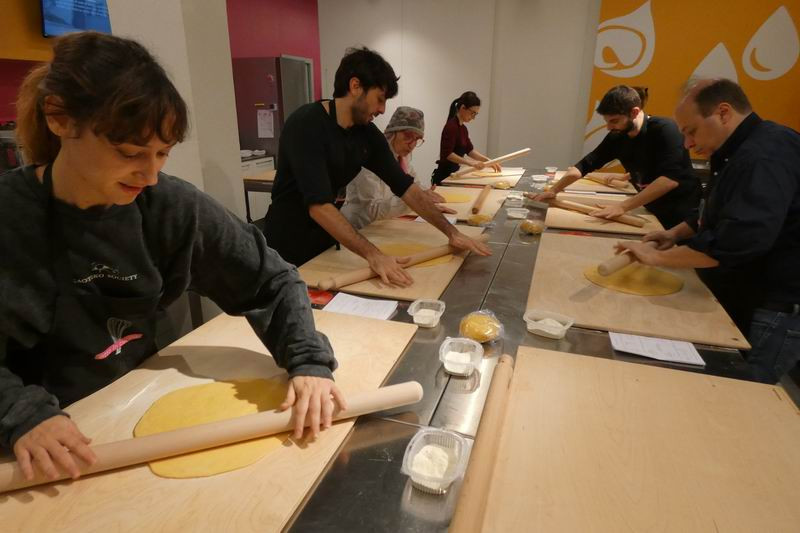 Otto_in_cucina_-_Sfoglia_e_tortellino_in_un_giorno_-_2025-02-01-024.jpg