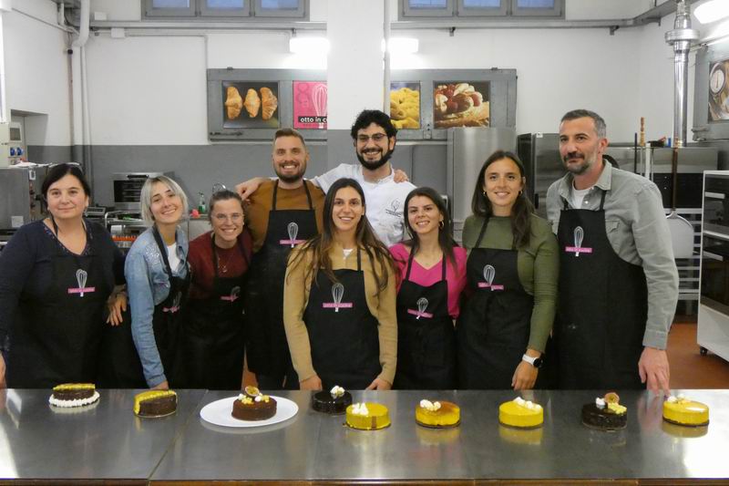 Otto_in_cucina_-_Torte_moderne_-_2025-11-08-000.jpg