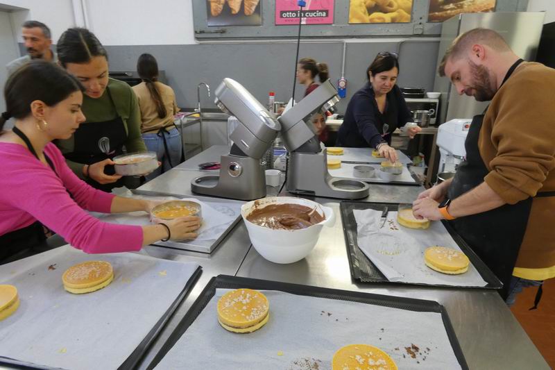 Otto_in_cucina_-_Torte_moderne_-_2025-11-08-015.jpg
