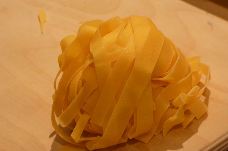 Otto_in_cucina_-_Sfoglia_e_tortellino_in_un_giorno_-_2025-11-22-003.jpg