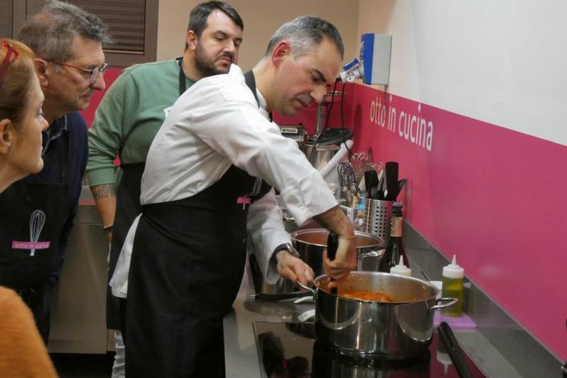 Otto_in_cucina_-_Cucina_Base_-_Salse_-_2023-01-25_-_007.jpg