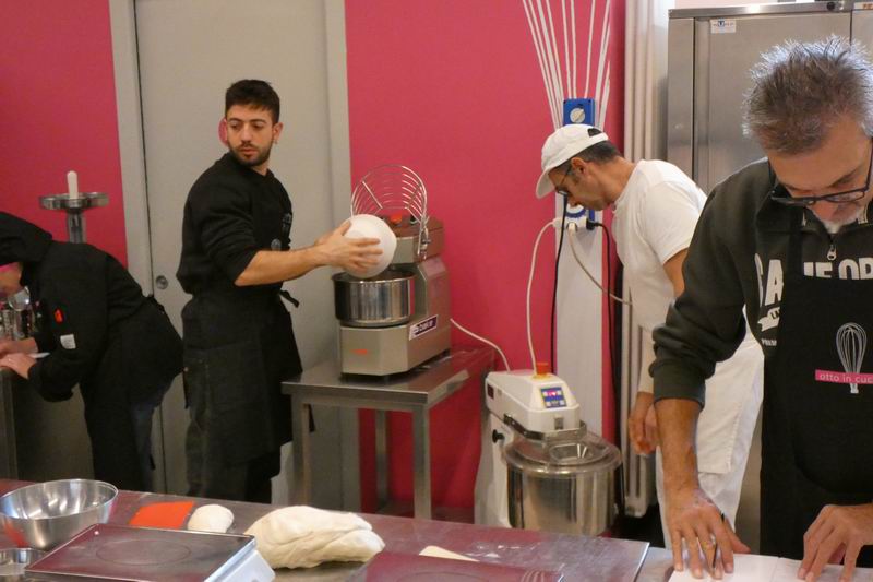 Otto_in_cucina_-_lievitati_dolci_e_salati_-_2024-11-24-035_.jpg