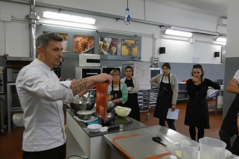 Otto_in_cucina_-_Pasticceria_Base_-_Lezione_3_-_2024-10-12-021.jpg